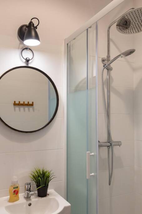 Royal Route Apartment Fully Equipped Краков Экстерьер фото