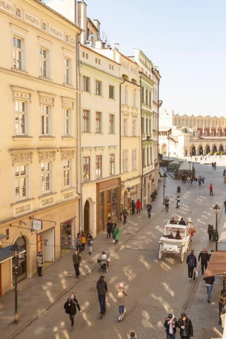 Royal Route Apartment Fully Equipped Краков Экстерьер фото